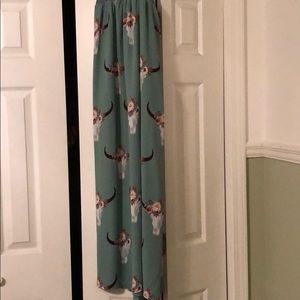 Women’s maxi skirt